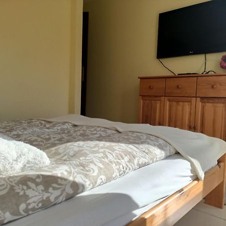 Komfortowy 3-Pokojowy Apartament 6 Osobowy, 70M Od Morza W Ustroniu Morskim Z Basenem W Sezonie Устроне Морске Екстериор снимка